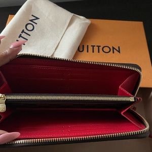 AUTHENTIC Louis Vuitton Clémence Wallet